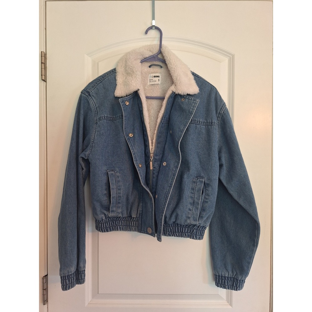 CISONO Denim Jacket Womens Small Blue Faux Fur Collar Lined Jean Coat